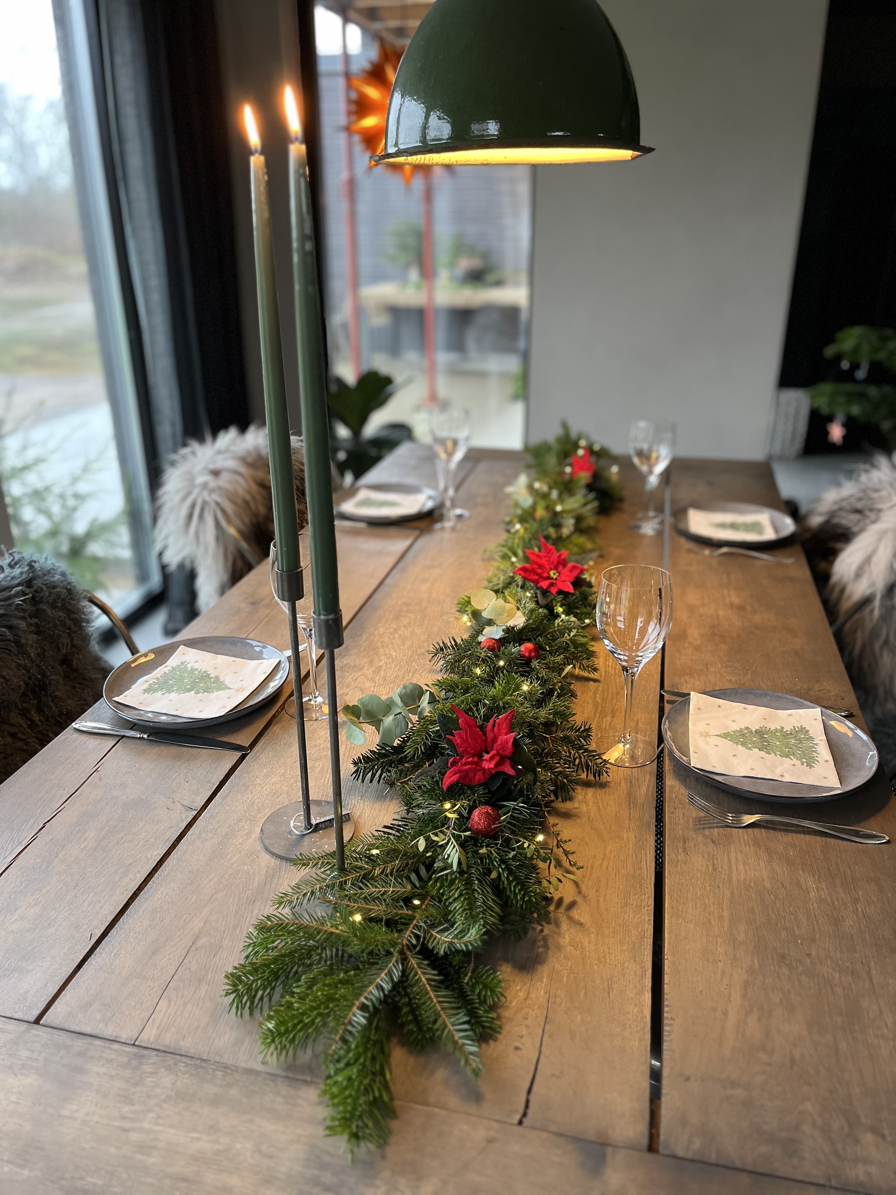 Girlanger till juldukning